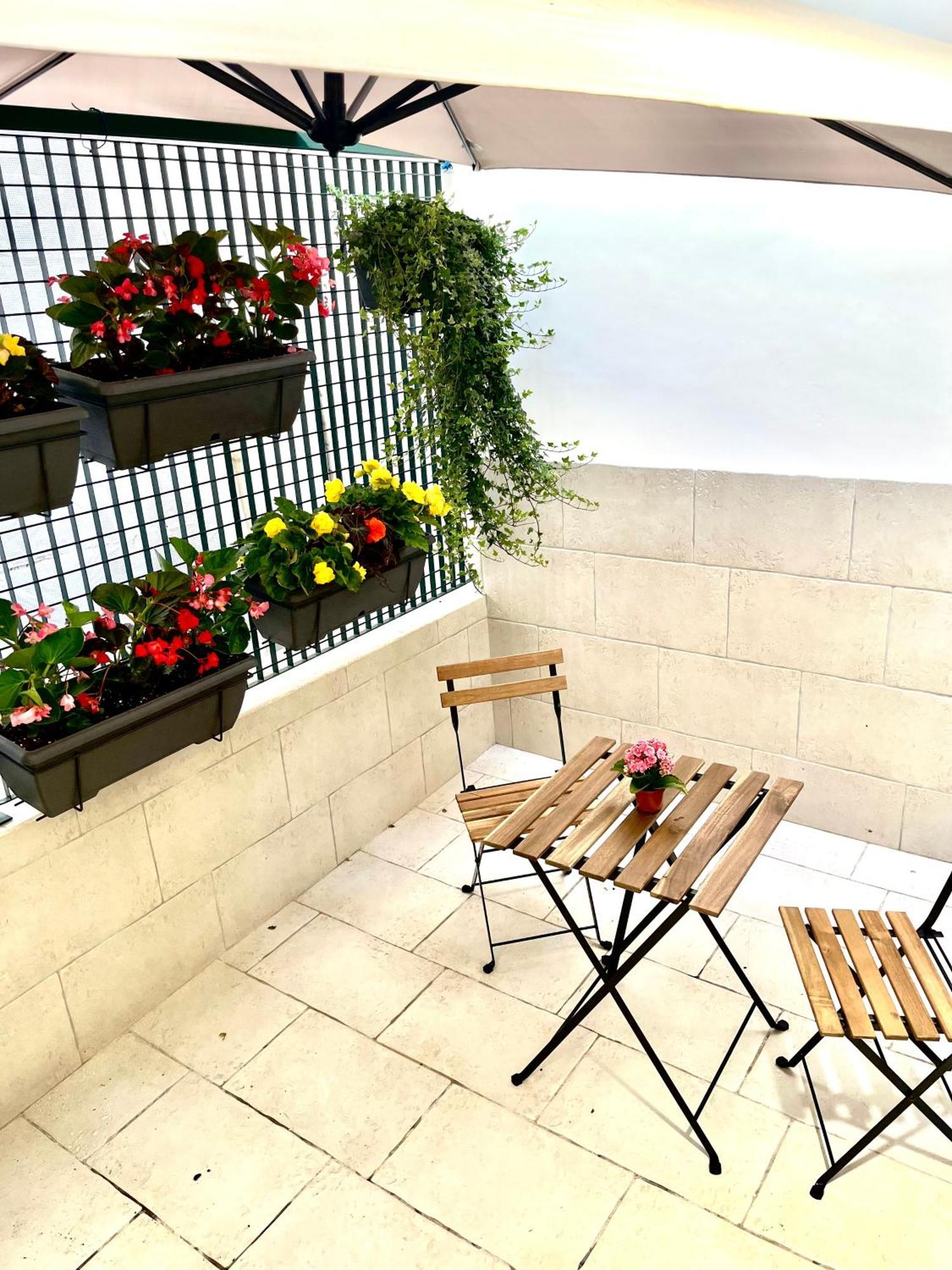 Mar Di Levante Living Bari Exterior photo